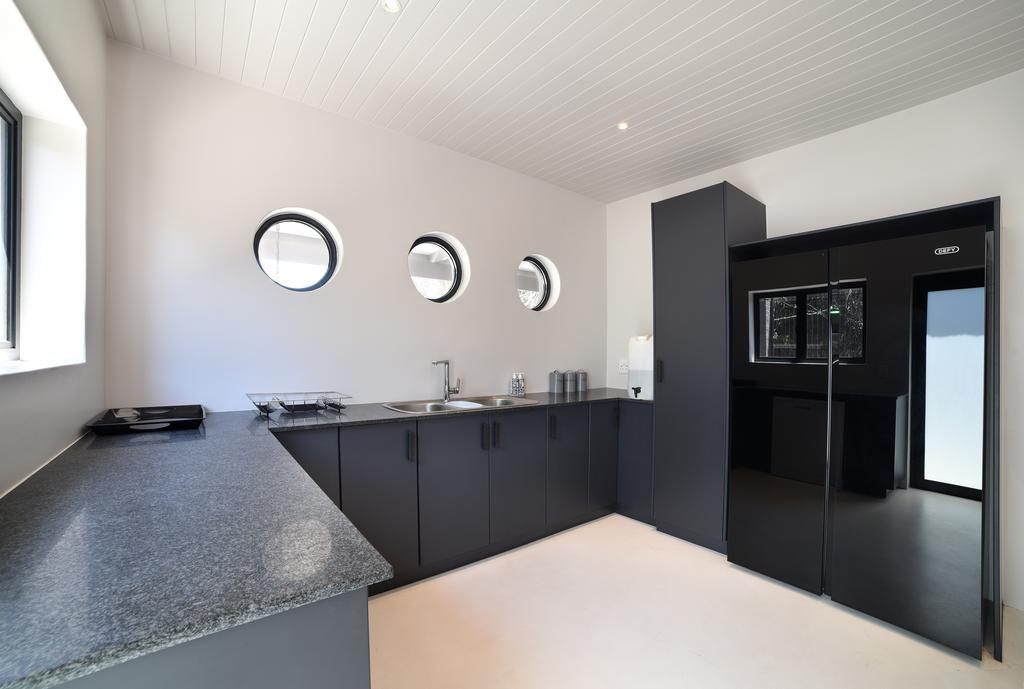 The Boat Shed By The Oyster Collection Villa Kenton on Sea Exterior photo