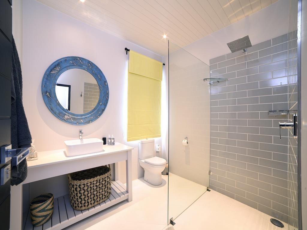 The Boat Shed By The Oyster Collection Villa Kenton on Sea Exterior photo